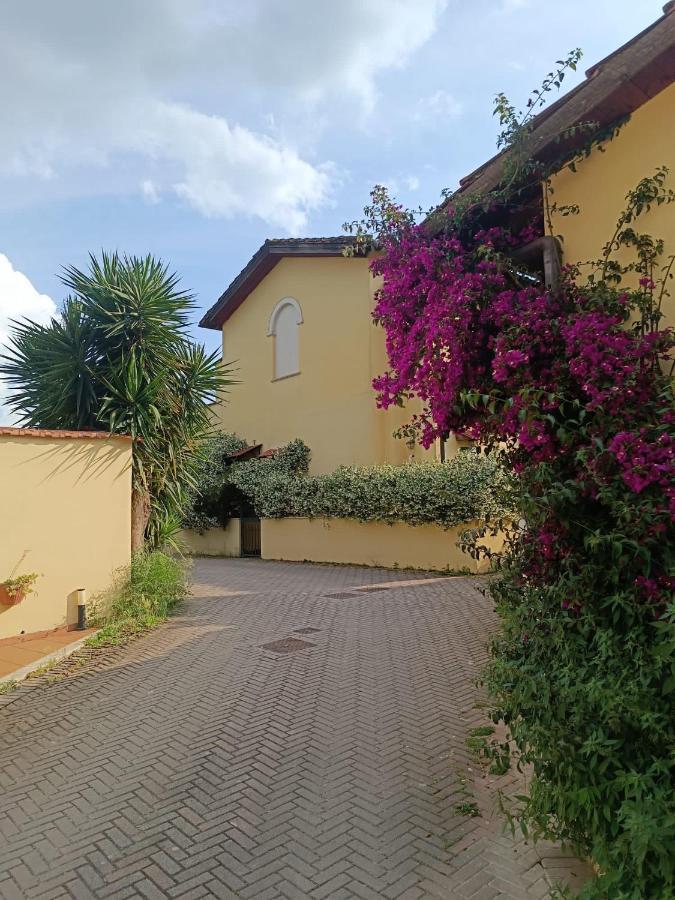 Ferienwohnung A Casa Di Elly Rom Exterior foto