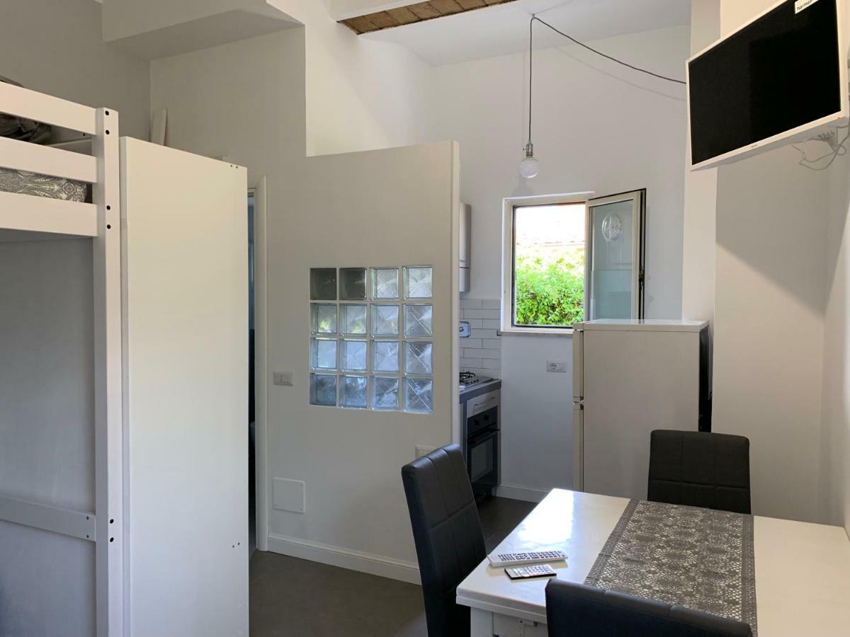 Ferienwohnung A Casa Di Elly Rom Exterior foto